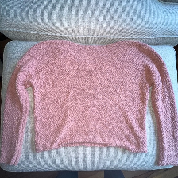 Pink Sweater - Picture 3 of 4